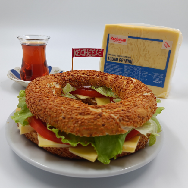 Kecheese Tam Yağlı Olgunlaştırılmış Tulum Peyniri - İzmir Tulumu 1 Kg