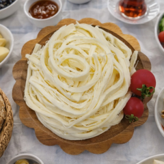 Türer Çiftliği Yarım Yağlı Eritme Tel Peynir 250 Gr